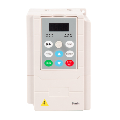 SY2000-2R2G-S2single phase input 220V  3 phase output 220V AC drive